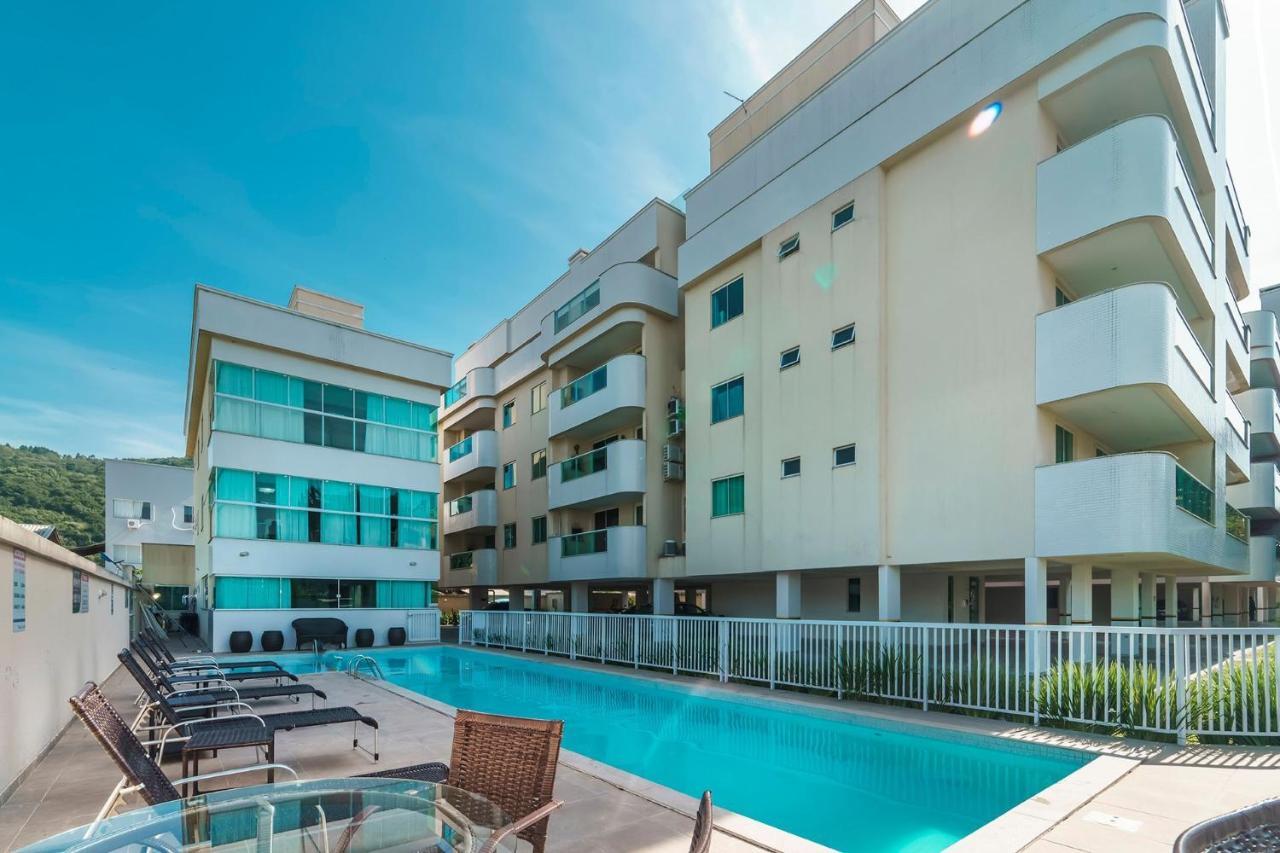 Aluguel Apartamento 2 Quartos Com Piscina Bombinhas Exterior photo